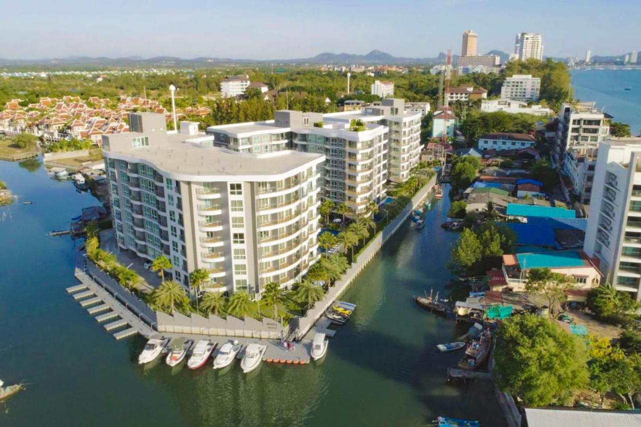 Whale Marina Condominium Praia de Jomtien Exterior foto
