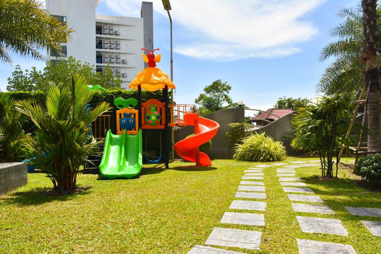 Whale Marina Condominium Praia de Jomtien Exterior foto
