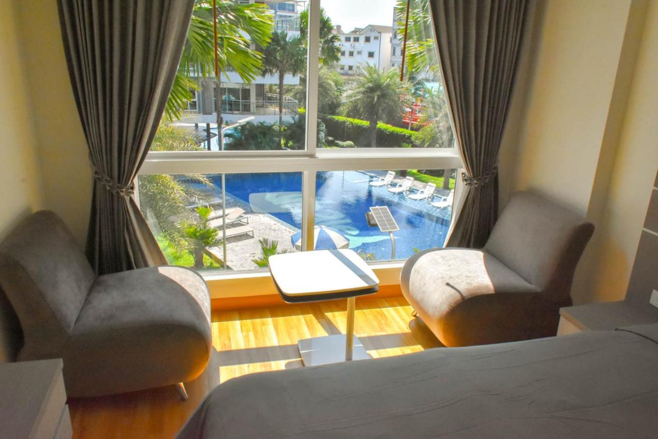 Whale Marina Condominium Praia de Jomtien Exterior foto